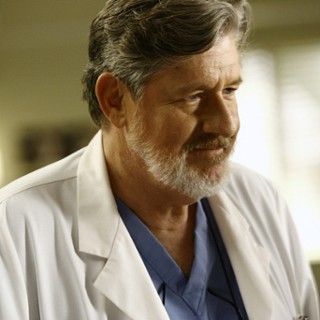Dr Norman Shales