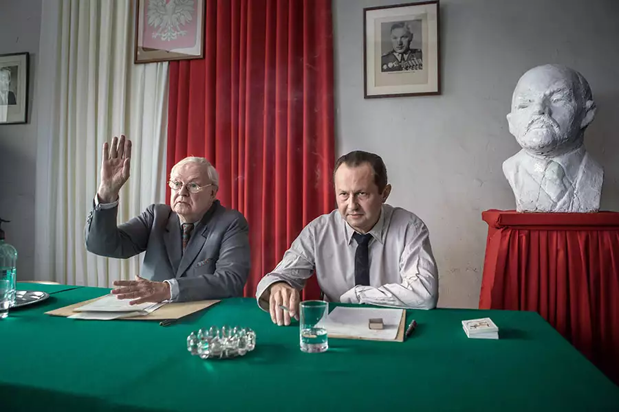 Powidoki - galeria zdjęć - filmweb