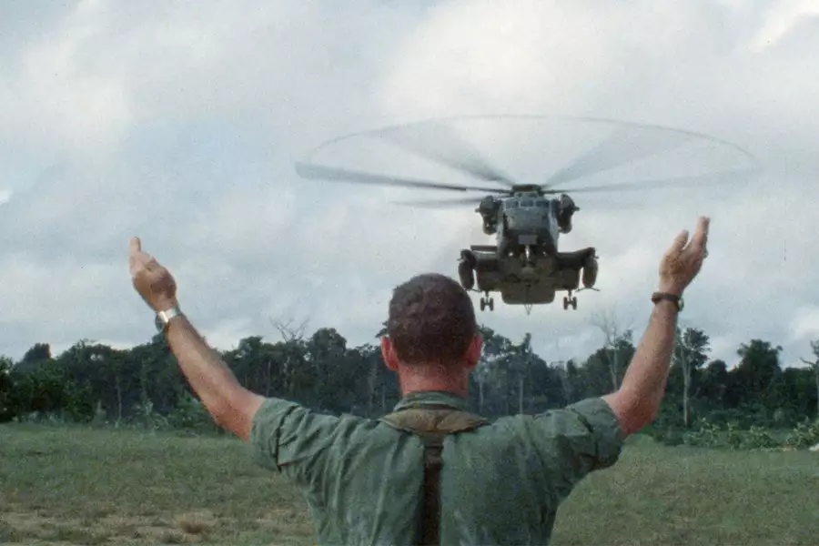 Masakra w Jonestown - galeria zdjęć - filmweb
