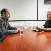 People of Earth - galeria zdjęć - filmweb