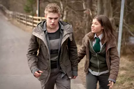 Wolfblood - galeria zdjęć - filmweb