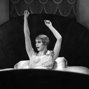 Łatwa cnota - galeria zdjęć - filmweb