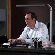Free Agents - galeria zdjęć - filmweb