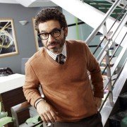 Free Agents - galeria zdjęć - filmweb