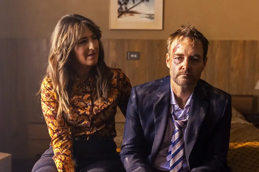 Sunny Nights - galeria zdjęć - filmweb