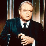 Van Heflin w Port lotniczy