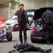 Almost Human - galeria zdjęć - filmweb
