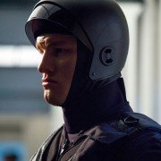 Almost Human - galeria zdjęć - filmweb