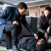Almost Human - galeria zdjęć - filmweb
