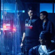 Almost Human - galeria zdjęć - filmweb