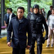 Almost Human - galeria zdjęć - filmweb