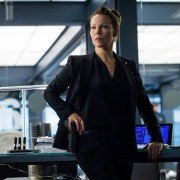 Almost Human - galeria zdjęć - filmweb