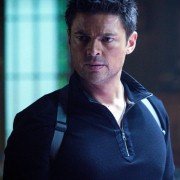 Almost Human - galeria zdjęć - filmweb