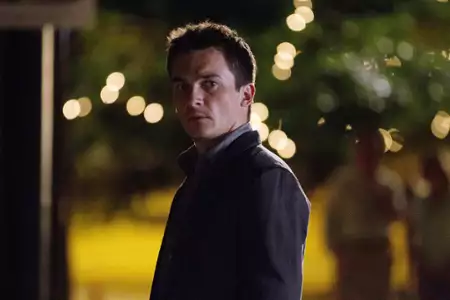 Homeland - galeria zdjęć - filmweb