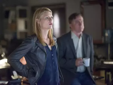 Homeland - galeria zdjęć - filmweb