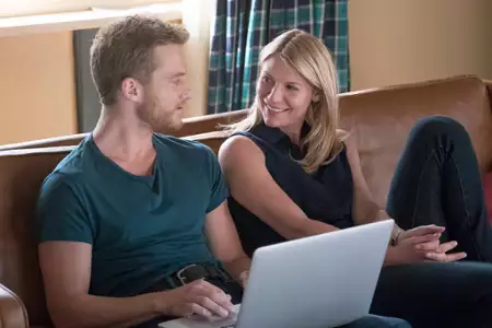 Homeland - galeria zdjęć - filmweb