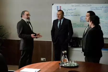 Homeland - galeria zdjęć - filmweb