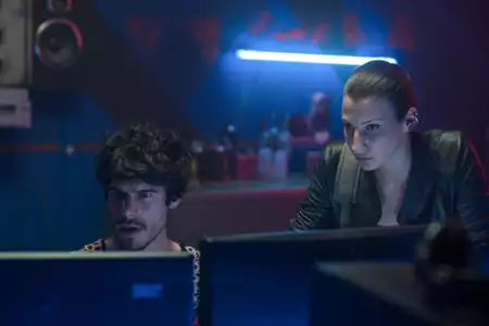 November Man - galeria zdjęć - filmweb