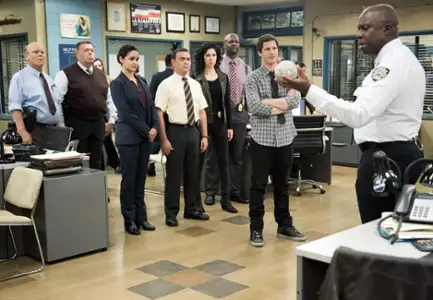 Brooklyn 9-9 - galeria zdjęć - filmweb