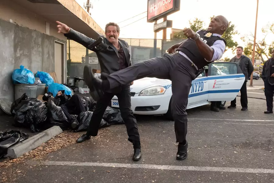 Brooklyn 9-9 - galeria zdjęć - filmweb