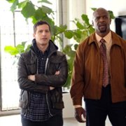 Brooklyn Nine-Nine - galeria zdjęć - filmweb