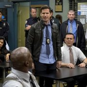 Brooklyn Nine-Nine - galeria zdjęć - filmweb