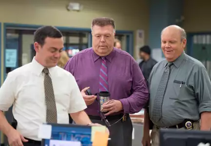 Brooklyn 9-9 - galeria zdjęć - filmweb
