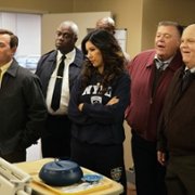 Brooklyn Nine-Nine - galeria zdjęć - filmweb