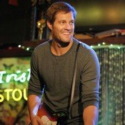 Ben and Kate - galeria zdjęć - filmweb