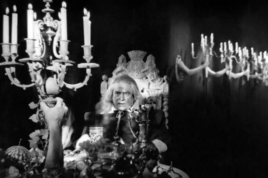Piękna i Bestia - galeria zdjęć - filmweb