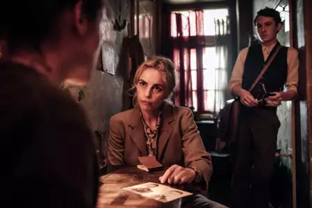 Pokonani - galeria zdjęć - filmweb