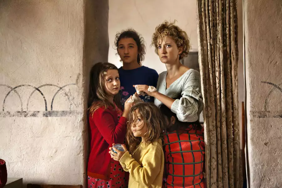 Cuda - galeria zdjęć - filmweb