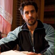 Ola Rapace w Wykluczeni