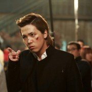 Tteu-geoun ann-yeong - galeria zdjęć - filmweb