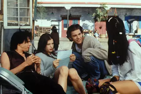 Empire Records - galeria zdjęć - filmweb