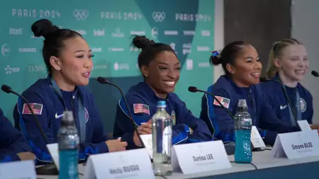 Simone Biles: Powrót - galeria zdjęć - filmweb