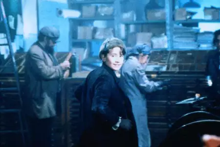 Wr&oacute;g u bram - galeria zdjęć - filmweb