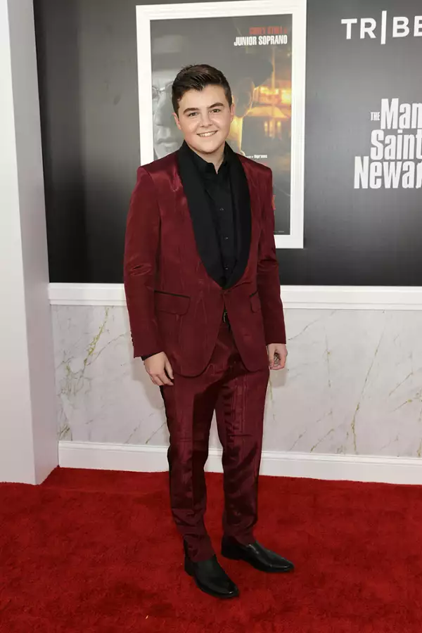 Wszyscy święci New Jersey - galeria zdjęć - filmweb
