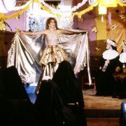 Entre tinieblas - galeria zdjęć - filmweb