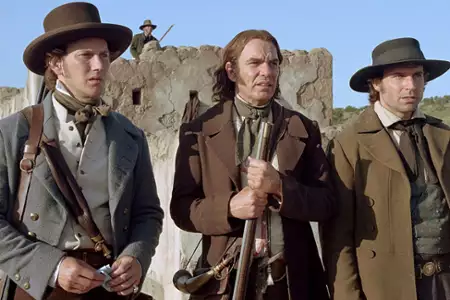 Alamo - galeria zdjęć - filmweb