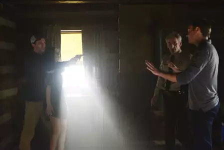 Resurrection - galeria zdjęć - filmweb