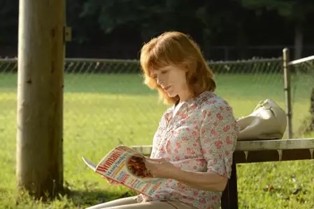 Resurrection - galeria zdjęć - filmweb