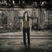 Resurrection - galeria zdjęć - filmweb