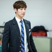 Chan-Young Yoon