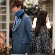 Wangkwoneul sseuryeoneunja, keumugyeruel kyeondyeora - Sangsokjadeul - galeria zdjęć - filmweb