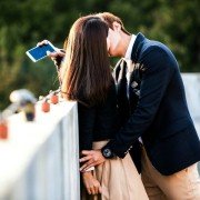 Wangkwoneul sseuryeoneunja, keumugyeruel kyeondyeora - Sangsokjadeul - galeria zdjęć - filmweb