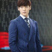 Wangkwoneul sseuryeoneunja, keumugyeruel kyeondyeora - Sangsokjadeul - galeria zdjęć - filmweb