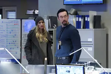 Wirus - galeria zdjęć - filmweb