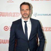 Gwiazdy - galeria zdjęć - filmweb
