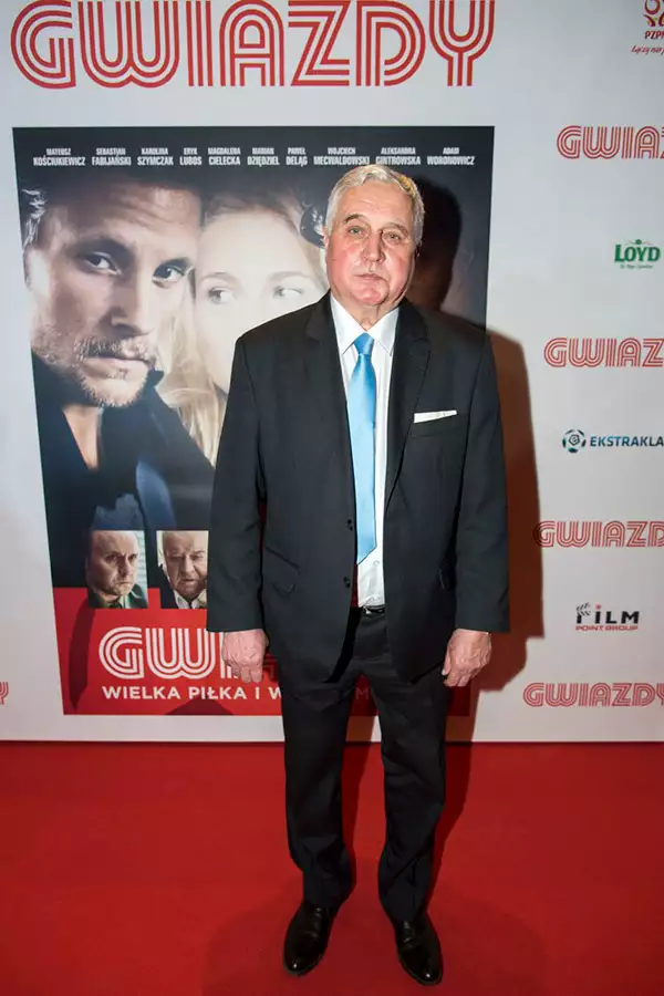 Gwiazdy - galeria zdjęć - filmweb